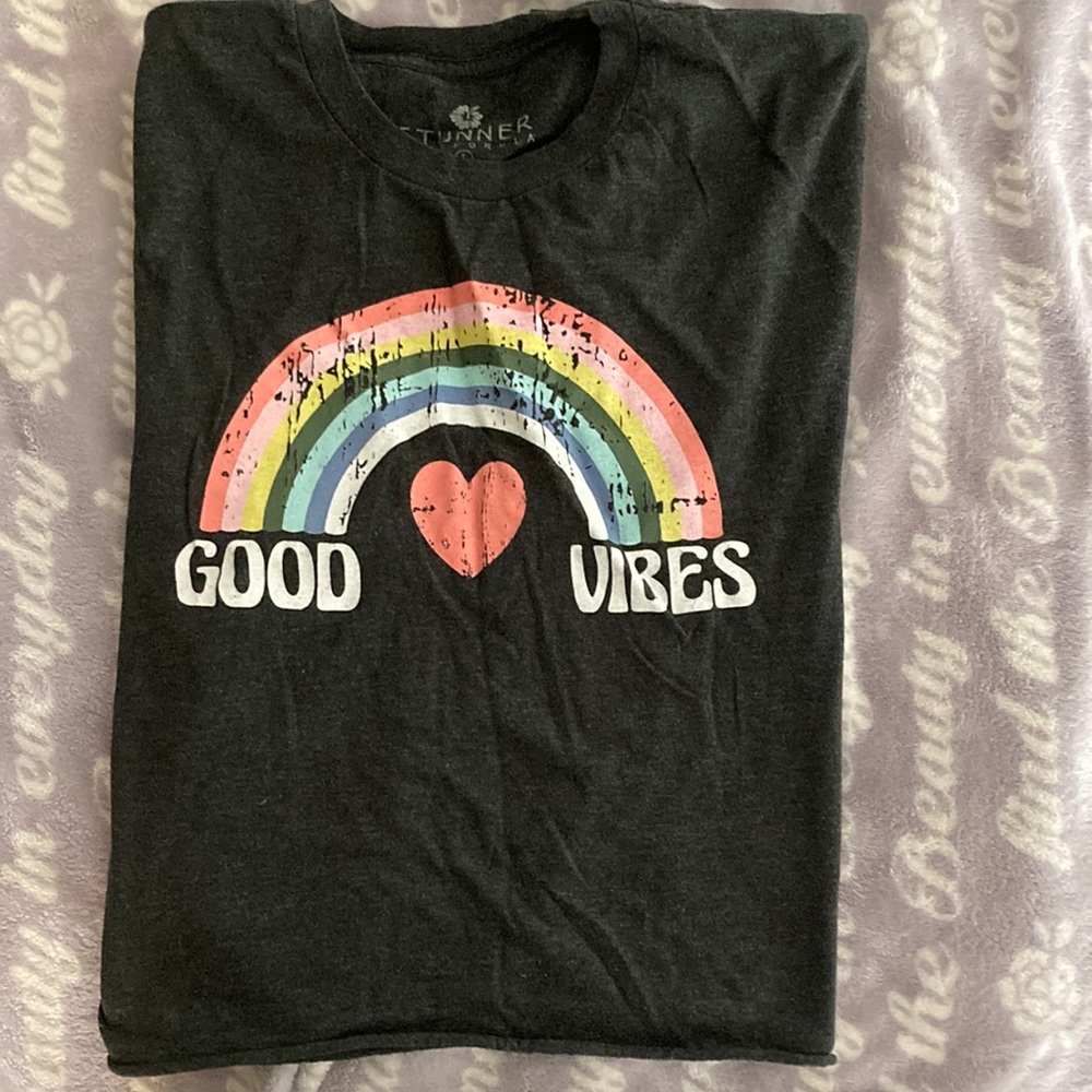 Dark grey cropped T-shirt